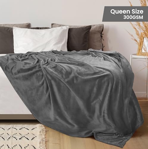 Utopia Bedding Fleece Blanket Queen Size Grey 300GSM Luxury Anti-Static Fuzzy Soft Microfiber Bed Blanket (90x90 Inch)