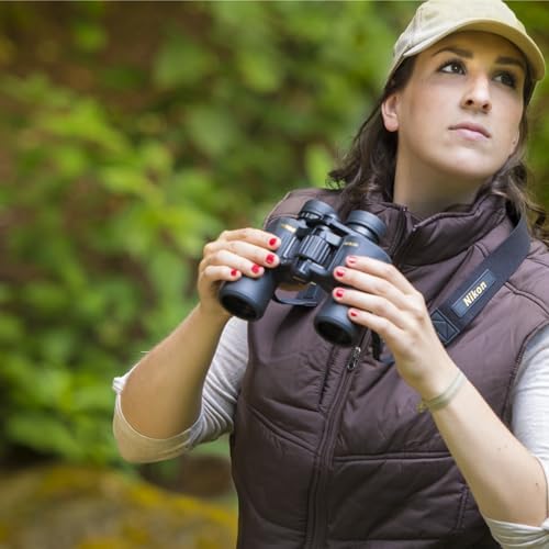 Nikon Aculon A211 8x42 Binoculars (8245) Black Bundle with Nikon Lens Pen, Carry Case, Neck Strap, and Lens Cloth - High Powered Binoculars for Adults - Bird Watching, Hunting, and Travel Zoom