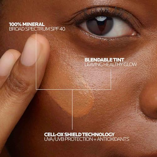 La Roche-Posay Anthelios Sunscreen SPF 50, Ultra-Light Fluid Broad Spectrum SPF 50, Face Sunscreen with Titanium Dioxide Mineral, Lightweight & Fast-Absorbing, Oil-Free, Matte Finish