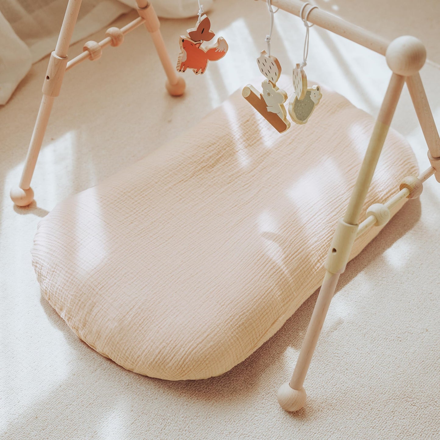 Konssy Muslin Baby Lounger Cover 2 Pack, 100% Cotton Newborn Lounger Cover, Soft and Breathable Baby Nest Slipcover for Boys Girls (Pink,Wheat)