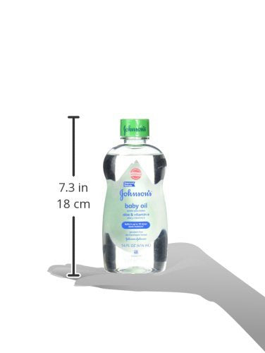 Johnson's Baby Johnson & Johnson Baby Oil, Aloe Vera & Vitamin E, Multicolor, 14 Fl Oz (Pack of 4)