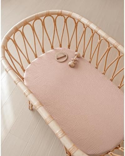 Konssy Muslin Bassinet Sheets for Baby Girl Boy, 2 Pack Soft Breathable Baby Bassinet Mattress Sheets Fit for Hourglass Oval Cradle, Moses Basket Rectangle Mattress (Floral, Pink)