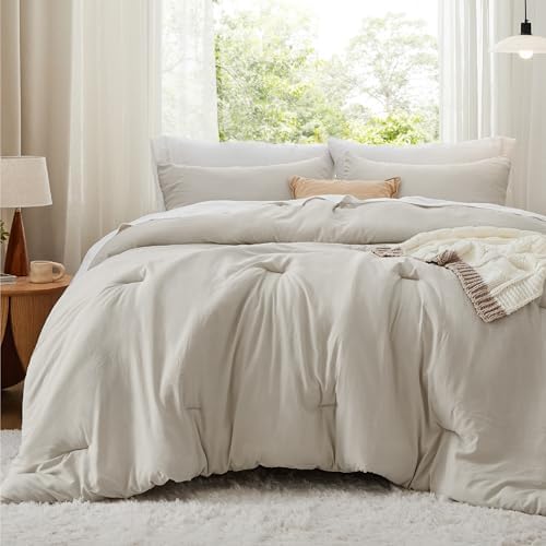 Bedsure King Size Comforter Set, Beige Soft Prewashed Bedding for All Seasons, 3 Pieces GentleSoft™ Warm Down Alternative Bed Set, 1 Lightweight Comforter (104"x90") and 2 Pillowcases (20"x36")