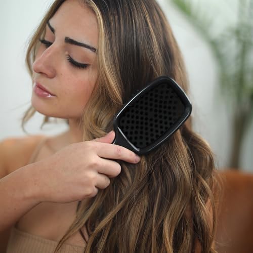 FHI Heat UNbrush Detangling Brush for Pain-Free Brushing on All Wet or Dry Hair Types — Durable DuoFlex Anti-Static Bristles, Lightweight Handle, Vented Hair Brush