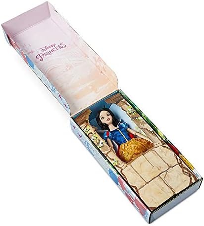 Disney Store Girl's Princess Classic Doll (Snow White), 11 Inches, Includes Brush with Molded Details, Fully Posable Toy in Classic Outfit - Disney Princess Toys