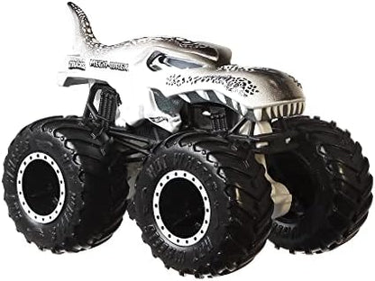 Hot Wheels Toy Monster Trucks Creature 3-Pack, Set of 3 Toy Trucks in 1:64 Scale: Shark Wreak, Piran-ahh & Mega-Wrex
