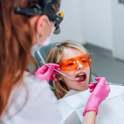 FifthPulse Fuchsia Hot Pink Nitrile Disposable Gloves - 3 Mil Nitrile - Powder and Latex Free - Surgical Medical Exam Gloves