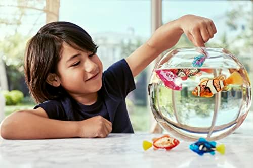 Robo Alive Robo Fish Robotic Swimming Fish (Blue + Red) by ZURU Water Activated, Changes Color, Comes with Batteries, Amazon Exclusive (2 Pack) Series 3