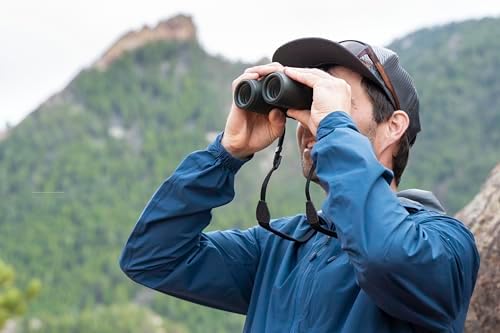 Nikon PROSTAFF P7 8x30 (16770) Black Binoculars Bundle with Lens Pen and Cleaning Cloth, Compact Binoculars for Adults for Hunting, Bird Watching, and Hiking Essentials, Zoom Lightweight Travel
