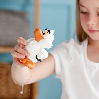 Disney Store Girl's Bath Set (Little Mermaid) - Kids Bath Accessories with Beloved Disney Characters - Colorful and Fun Bath Time Essentials for Kids - Suitable for All Ages