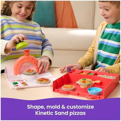Kinetic Sand SquishPizza Playset, Rising Pizza Toy with 1lb of Play Sand & 5 Tools, Sensory Toys for Kids & Classroom, Back to School Teacher Must Haves