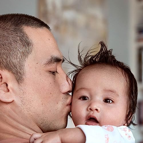 Johnson's Baby Head-to-Toe Gentle Baby Cleansing Cloths, Hypoallergenic and Pre-Moistened Baby Bath Wipes, Free of Parabens, Phthalates, Alcohol, Dyes and Soap, 15 ct (Pack of 4)