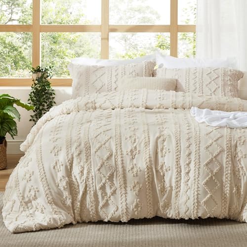 Bedsure Tufted Boho Comforter Set King Size - Beige Boho Bed Set, GentleSoft™ 3 Pieces Farmhouse Shabby Chic Embroidery Bedding, Gifts for Woman, Soft Jacquard King Comforter for All Seasons