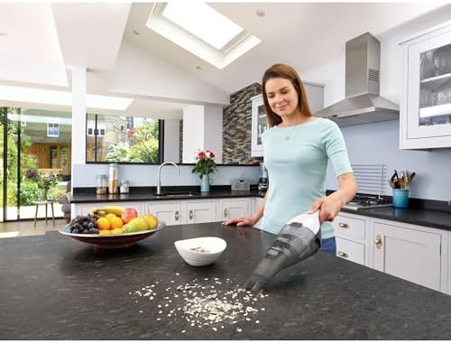 BLACK+DECKER dustbuster QuickClean Cordless Handheld Vacuum, Car Vacuum Portable (HNVC215B10)